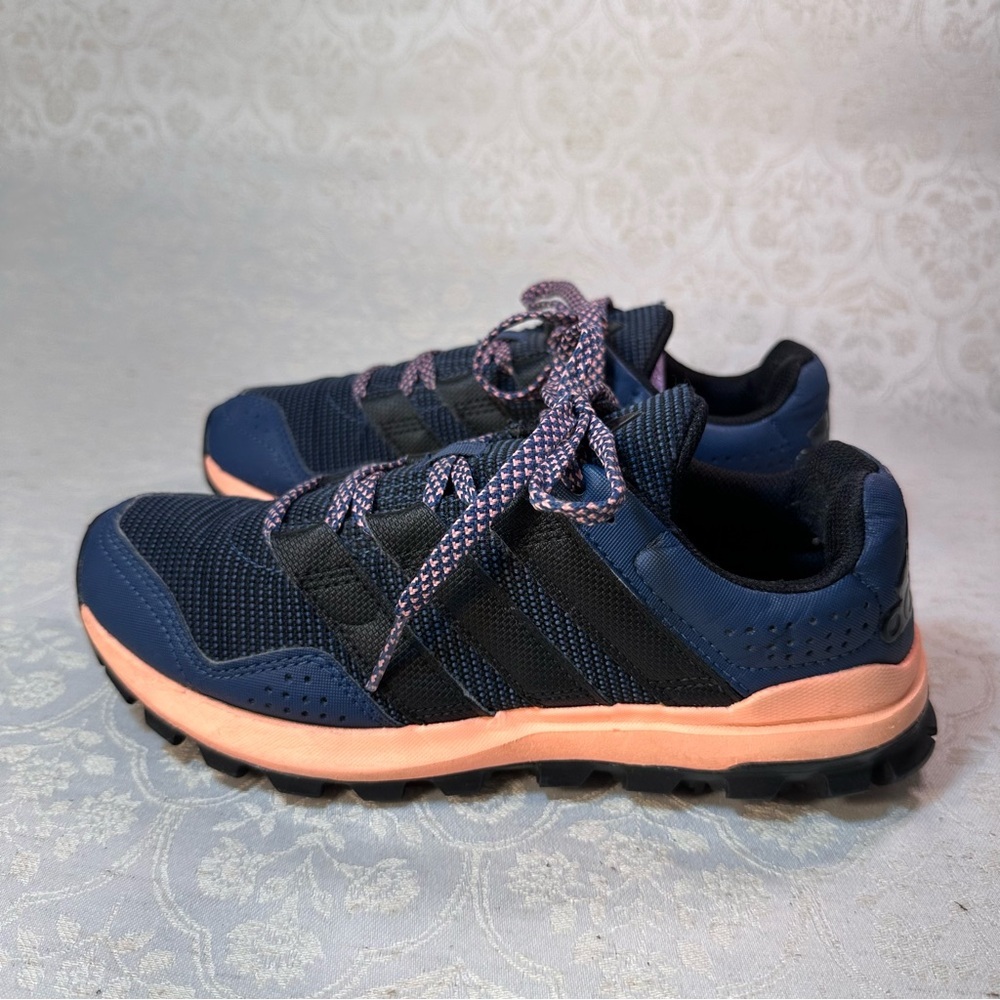 Adidas Slingshot Womens Trail Running Blue Black Pink Tennis Shoe Sneaker Size 5 - Picture 2 of 7